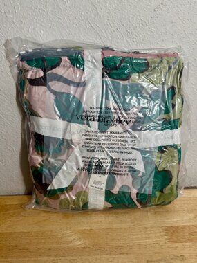 Vera Bradley Plush Throw in Serene Forest NWT 50" x 80" Fox, Owl!